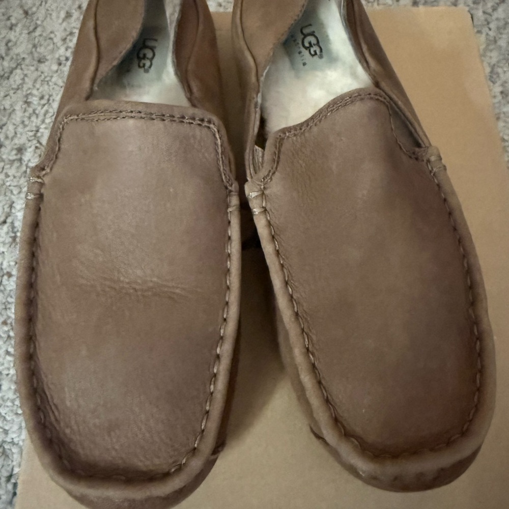 UGG Men's Tan Leather Slip-On Loafers